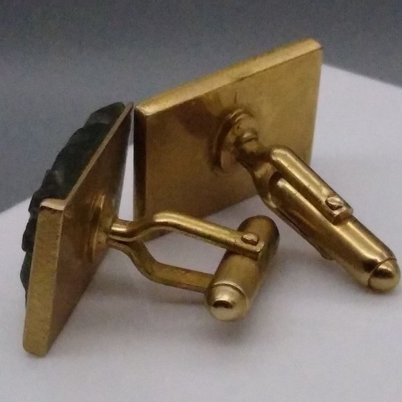 Vintage Anson Carved Jade Cufflinks, Gold Tone Squares with Dark Green Stones - Picture 5 of 5